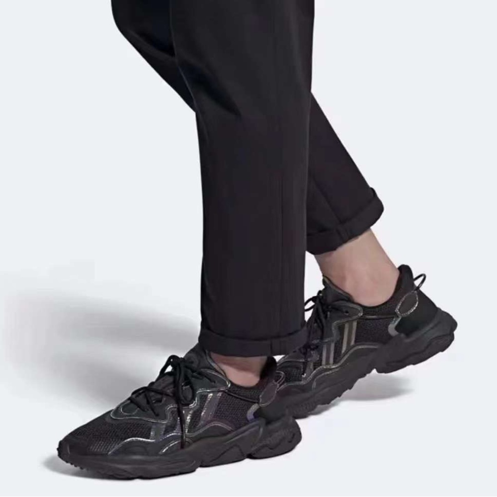 NEW! adidas OZWEEGO Men's Shoes FV9653